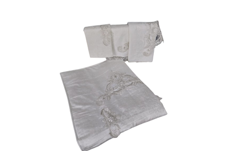 KUTULU KADİFE SECCADE TAKIMI